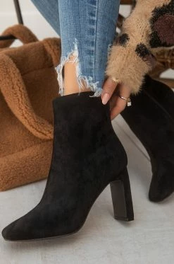 SOME Weekend Cool - Black Shoes