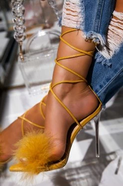 SOME What A Flirt - Yellow Croc