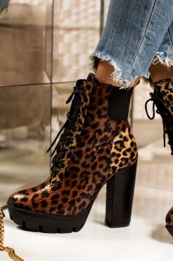 SOME In Motion - Leopard Shoes