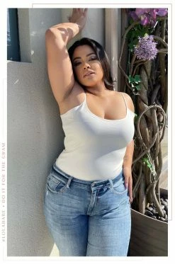 VRT Jaila - White Clothing