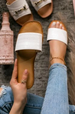 SODA Hot Oasis - White Shoes