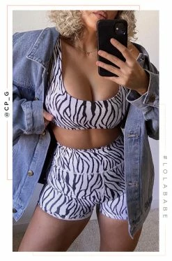 HER Activewear Next Level - Zebra
