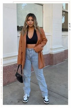 FO Shawna - Camel Clothing