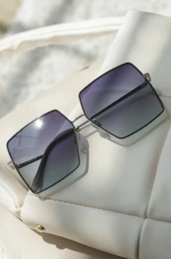 SH Bossy Views - Blue