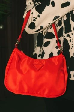 FA Weekend Muse - Red Accessories