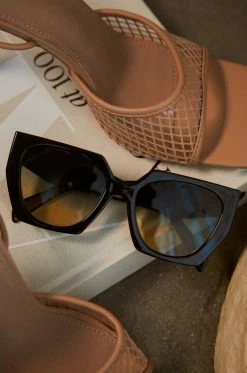 IF Private Yacht - Black Accessories