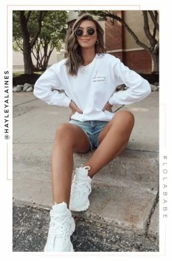 MSLOLA Sweaters Pisces Zodiac Crewneck Sweatshirt - White