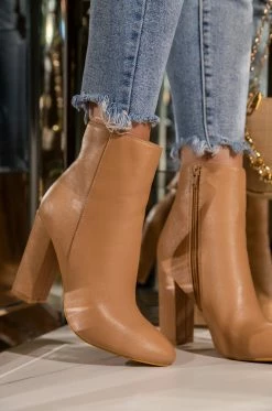 SOME Shein Moment - Nude Shoes