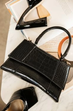 UR Paris Streets - Black