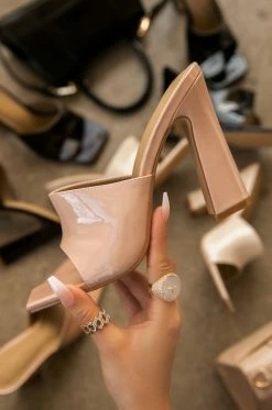 LEMND So Official - Nude Shoes