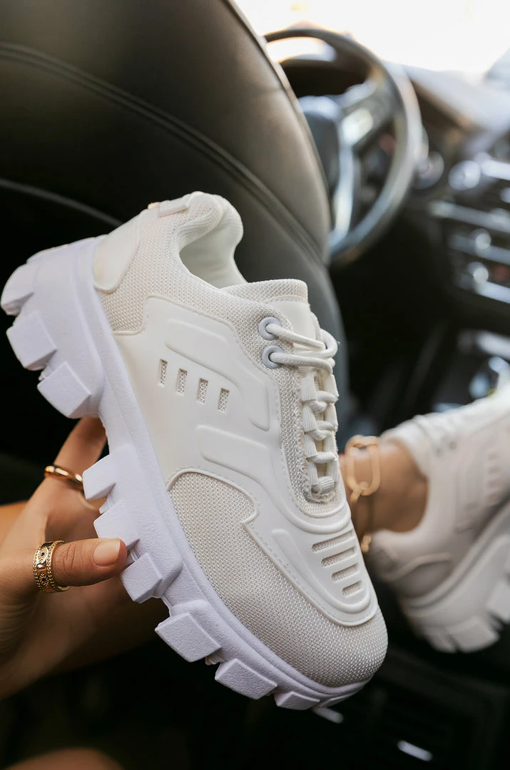 LEMND Champion Moves - Bone Shoes