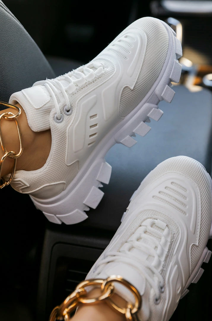 LEMND Champion Moves - Bone Shoes