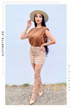 AC Risk Taker - Nude