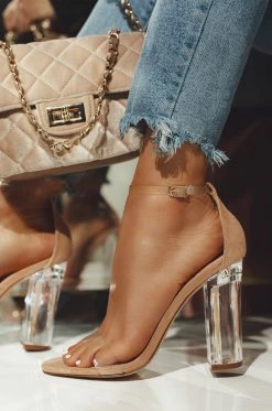 OlvJay Haute Exposure - Nude