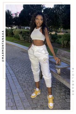 MSLOLA Manifesting Jogger - White