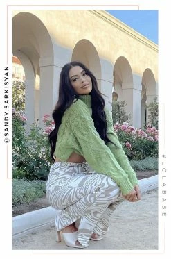 BGB Lush Embrace - Green Clothing