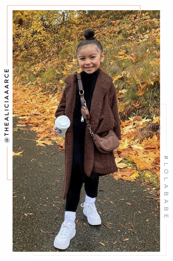 UR IG Queen - Mocha Accessories