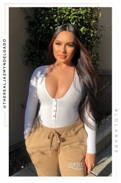 MSLOLA Life Is Short, Buy Shoes Jogger - Nude Activewear