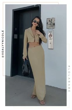 BGB Clothing Business Talk - Nude