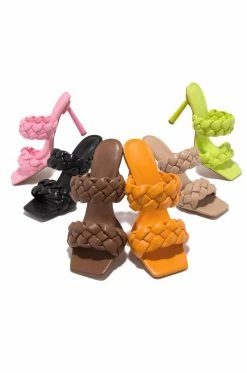 LILIA Leoni - Nude Shoes