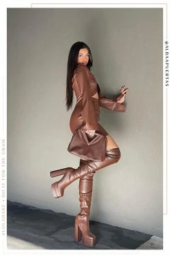 UR Weekend In Capri - Mocha Accessories