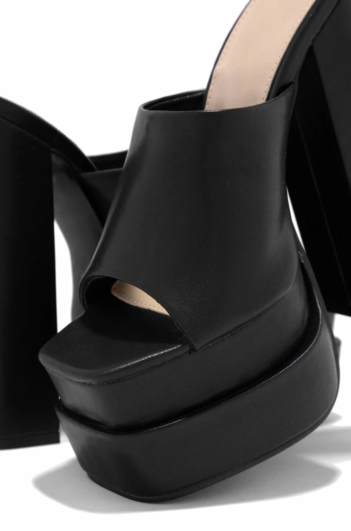 MIXX Azin - Black Shoes