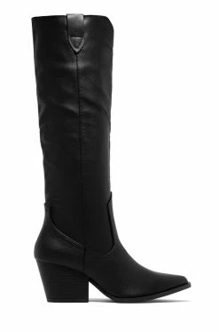 QUPD Mackenzie - Black