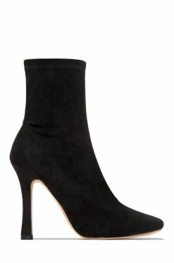 SOME NYC Moves - Black