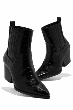 QUPD Orra - Black Shoes
