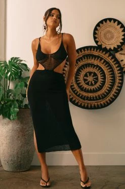 EMPK Clothing Sarya - Black