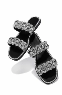 BERNS Summer Cocktails - Black Shoes