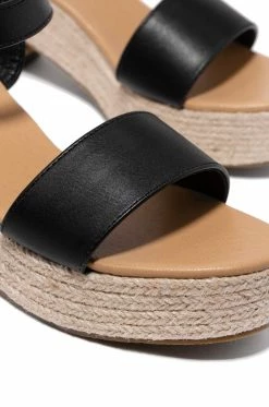 MATA Dream Vacay - Black Shoes