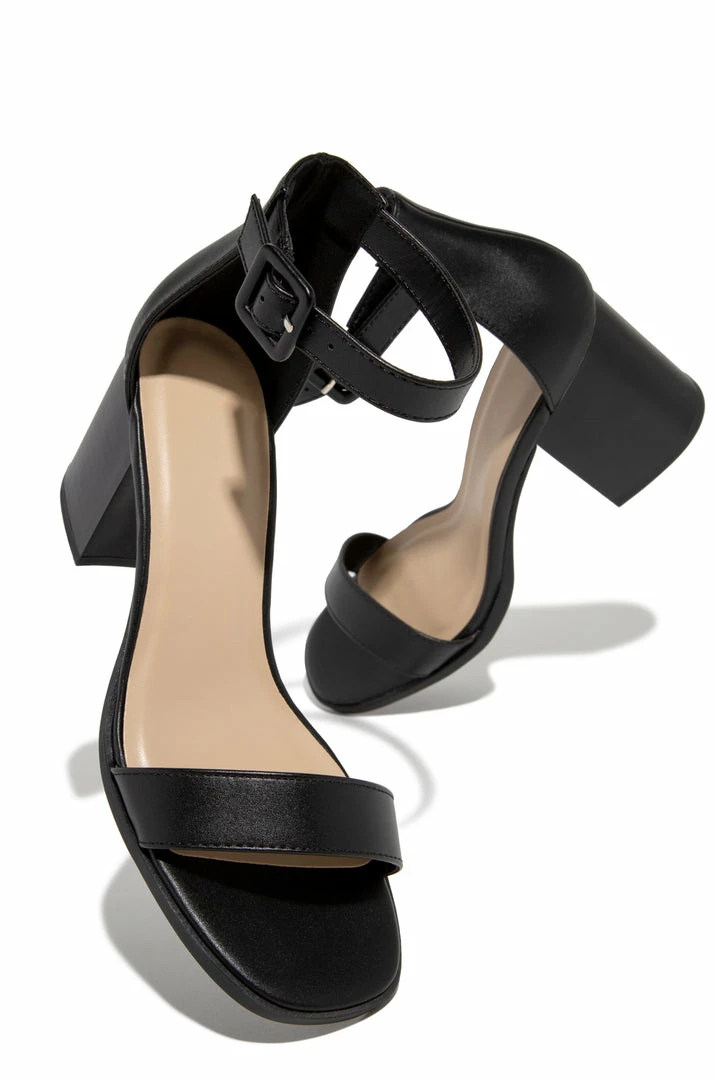 SODA Shoes Silvia - Black