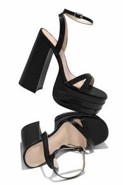 SOULP Shoes Kali - Black