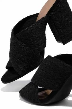 QUPD Summer Icon - Black