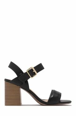 QUPD Shoes Kelly - Black