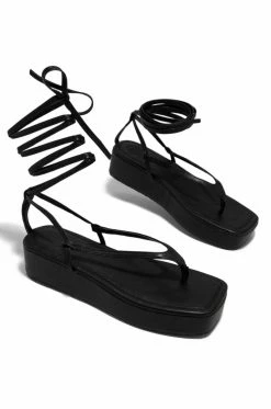 LILIA Shoes Samara - Black