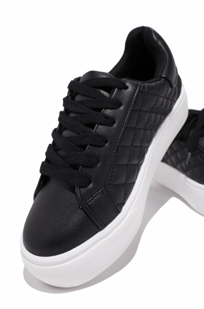 SODA Come Chill - Black