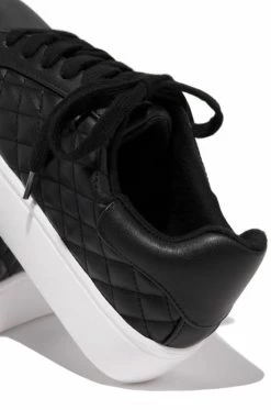 SODA Come Chill - Black