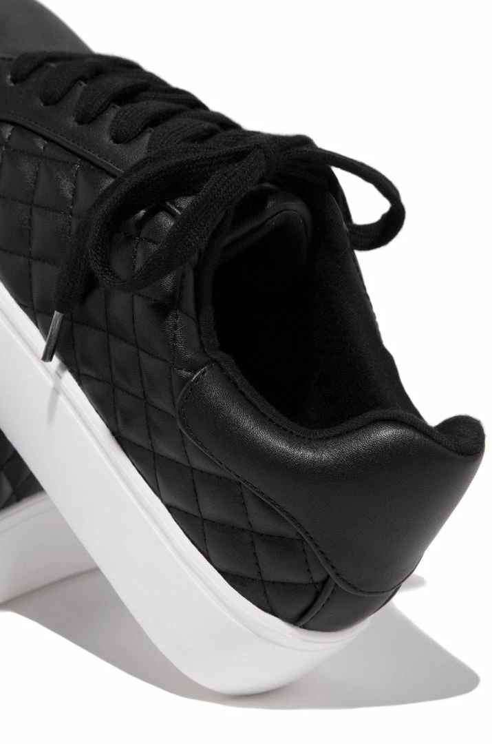 SODA Come Chill - Black