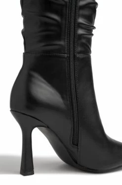 SOME Shoes Kaory - Black