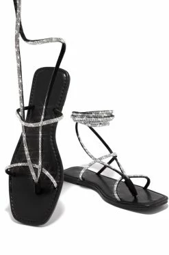 LILIA Shoes Island Traveling - Black