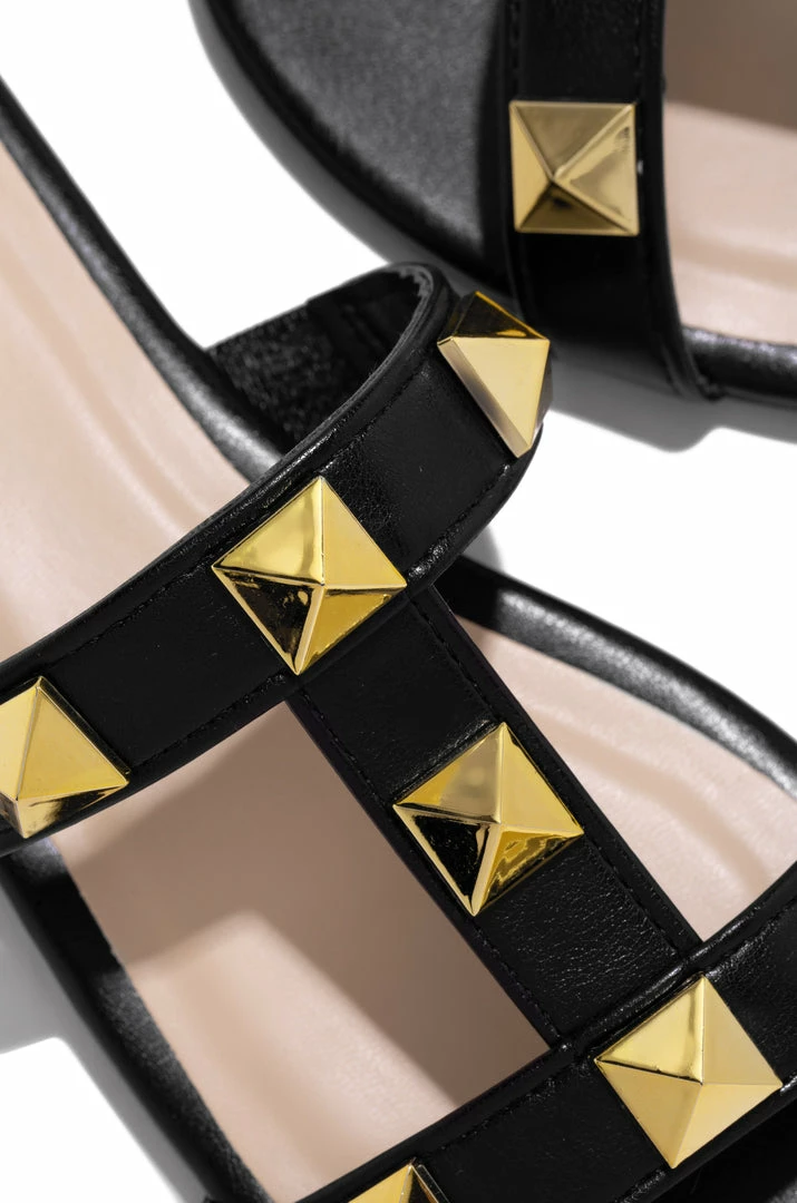 BBOO Mykonos Island - Black Shoes