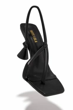 SOME Camella - Black Shoes