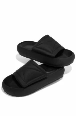 LILIA Shoes Vibey - Black