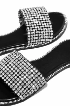 LILIA St. Tropez - Black