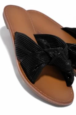 MATA Shoes Private Island - Black