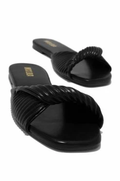 SOME Summer Daydream - Black Shoes