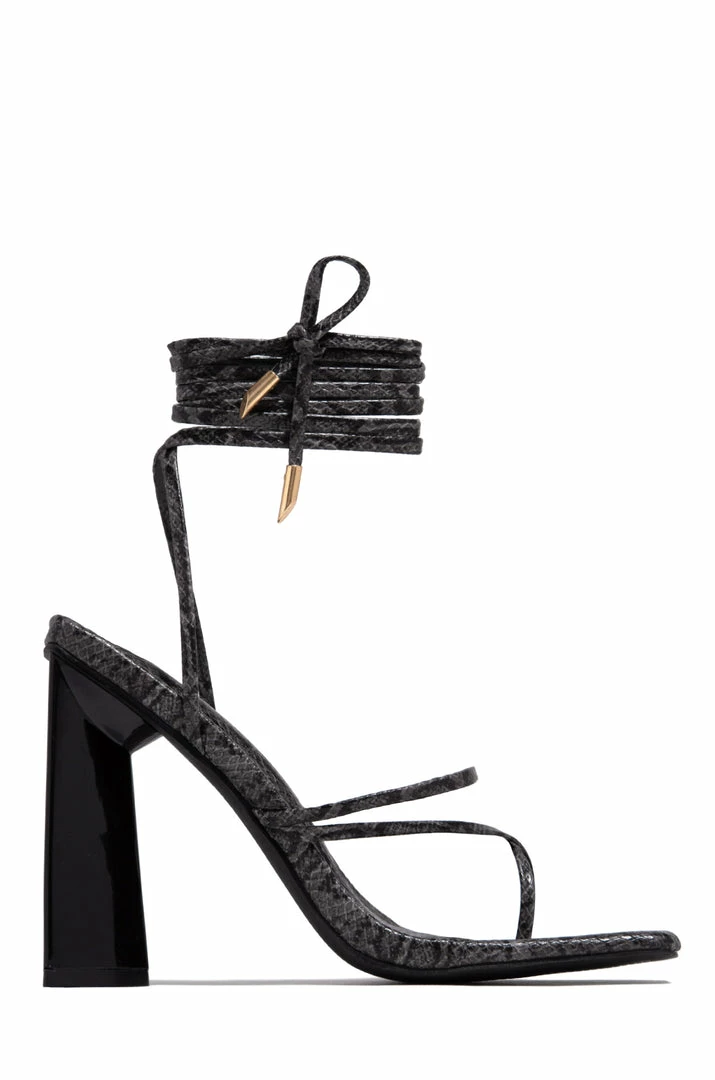 SOME Shoes Safia - Black