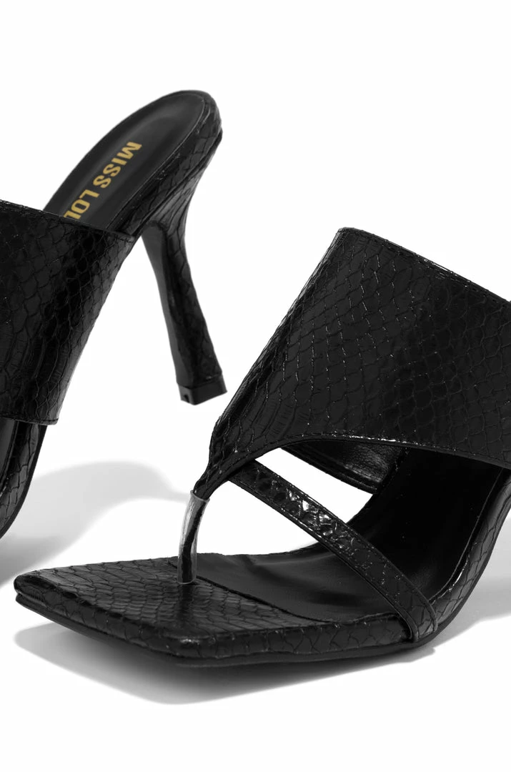 SOME Shoes Ania - Black